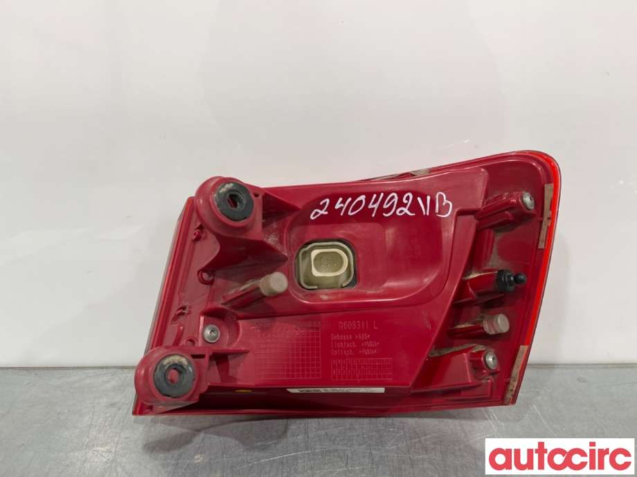 Baklykt venstre til Audi A6, Allroad 2012-2014 (Type III, Fase 1) (C7) (C7) (AUDI|4G9945095B|)