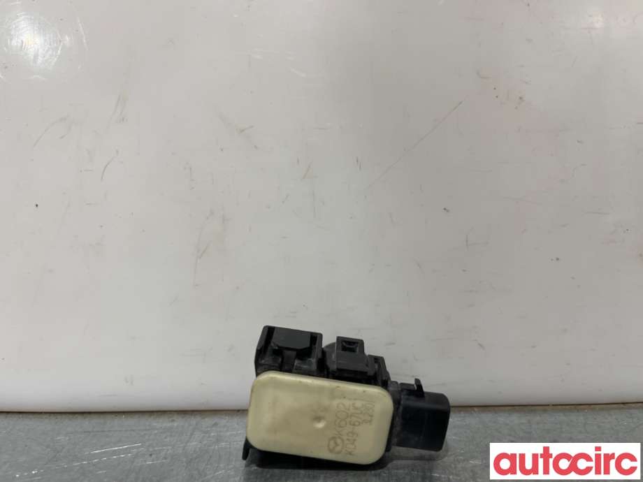 Parkeringssensor bak til Mazda CX-5 2012-2017 (Type I)  (MAZDA|KD49-67-UC1||KD49-67UC1)
