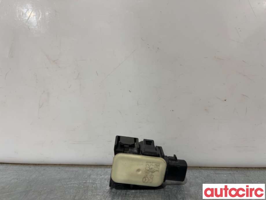 Parkeringssensor bak til Mazda CX-5 2012-2017 (Type I)  (MAZDA|KD49-67-UC1||KD49-67UC1)