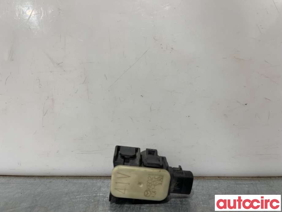 Parkeringssensor bak til Mazda CX-5 2012-2017 (Type I) (MAZDA|KD47-67-UC1||KD47-67UC1)