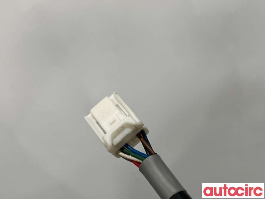 Speil høyre til Toyota Avensis 2009-2015 (Type III, Fase 1)  (TOYOTA|8790805400C0|)