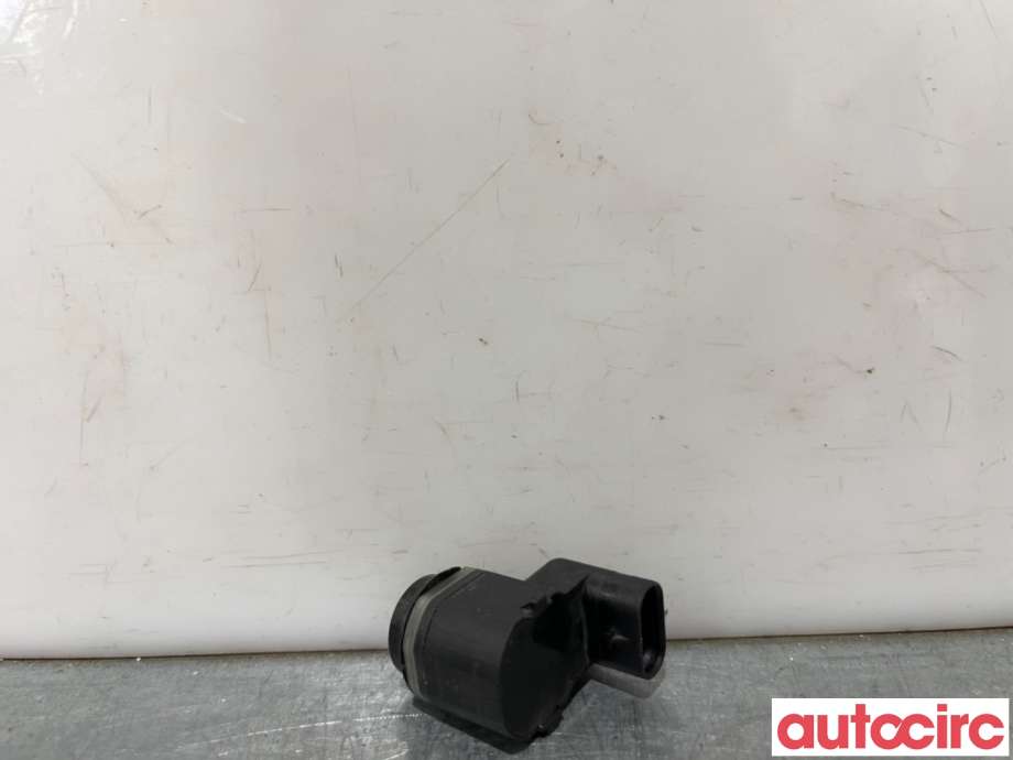 Parkeringssensor foran til BMW 5-Serie 2010-2017 (F10/F11) (F10/F11) (BMW|66202180495|303033|9231281)