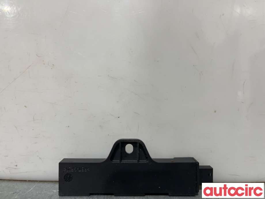 Diverse deler til BMW 5-Serie 2010-2017 (F10/F11) (F10/F11) (BMW|65209220832||6520-9220832)