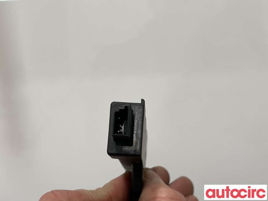 Diverse deler til BMW 5-Serie 2010-2017 (F10/F11) (F10/F11) (BMW|65209220832||6520-9220832)