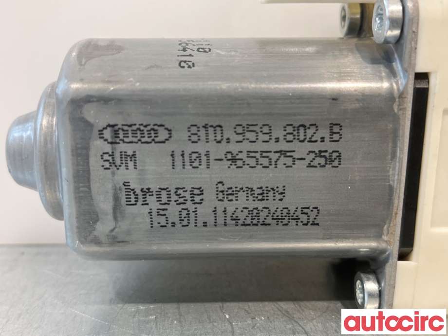 Ruteheis høyre foran til Audi A5 2007-2016 (Type I)  (AUDI|8T0959802B|1101-965575-250)