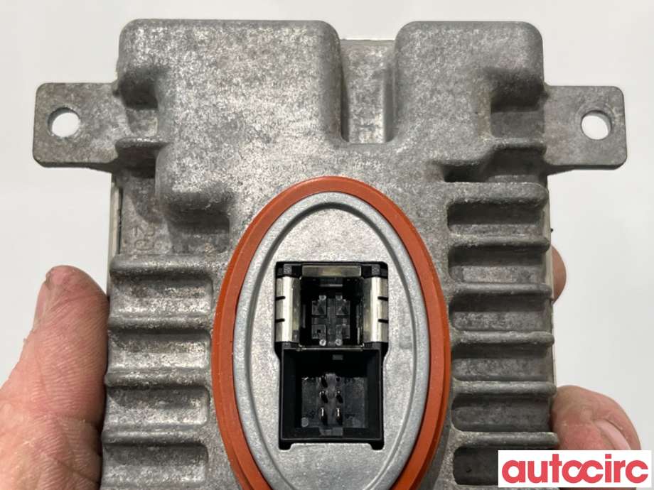 Styreenhet xenon/ballast til BMW 5-Serie 2010-2017 (F10/F11) (F10/F11) (BMW|63117318327|W003T20071|7237647)