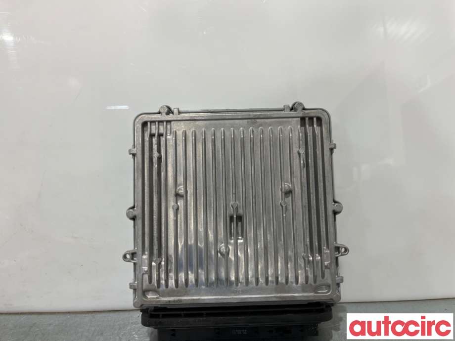 Styreenhet motor til BMW 5-Serie 2010-2017 (F10/F11) (F10/F11) (BMW|13618518891|0281017679|8513242)