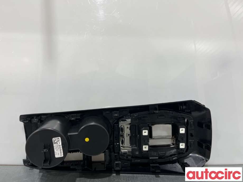 Diverse deler til Peugeot 2008 2019-->> (Type II) (PEUGEOT|98449696XU|)