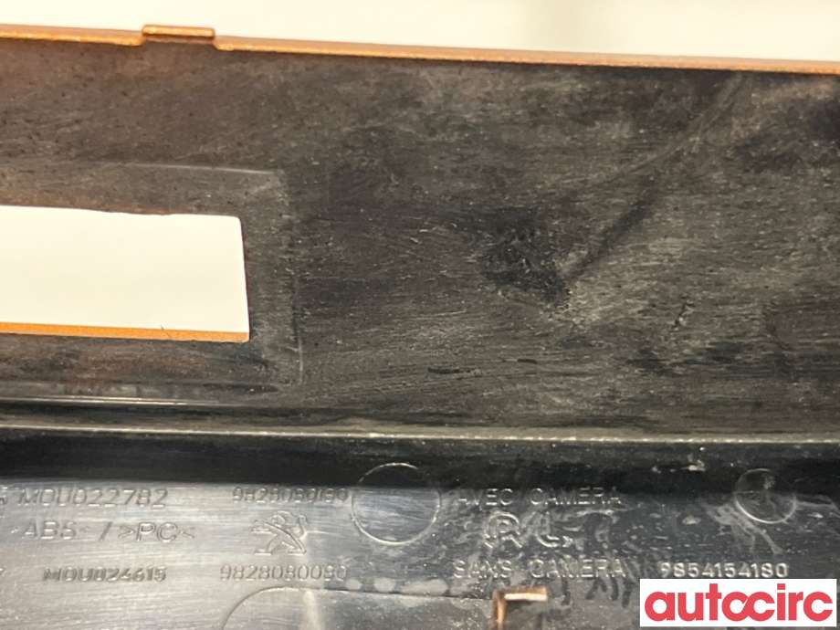 Bakluke/bakdør håndtak til Peugeot 2008 2019-->> (Type II)  (PEUGEOT|1674244180||9828080180)