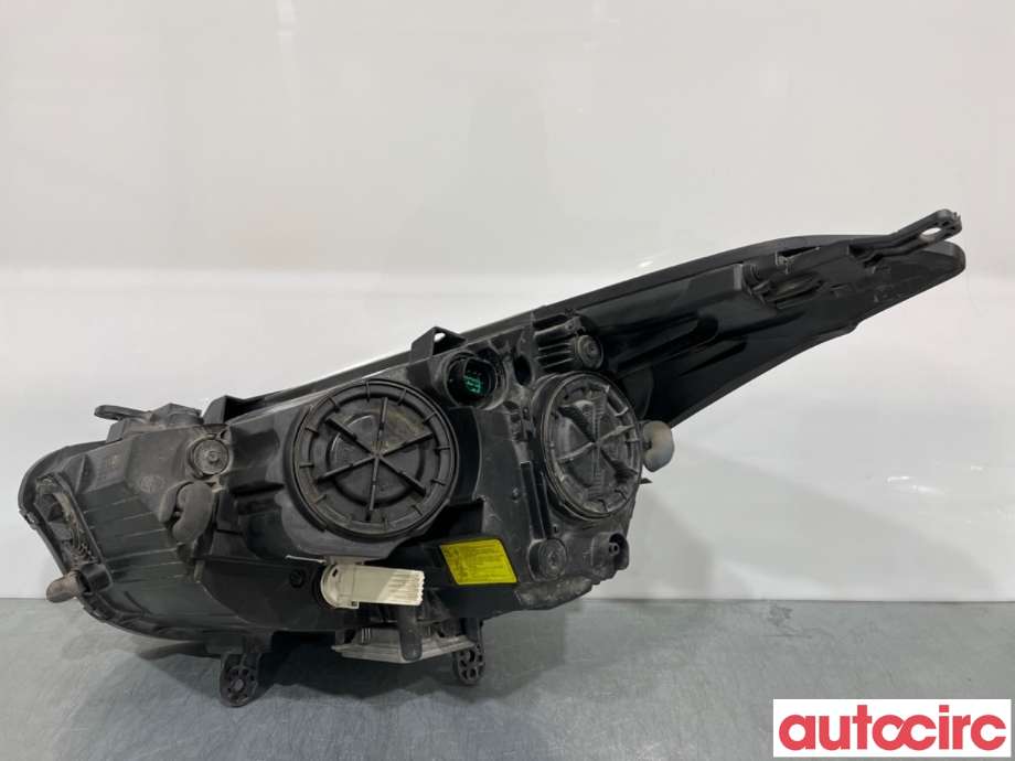 Frontlykt høyre xenon til Hyundai i40 2012-2017  (HYUNDAI|921023Z031|)