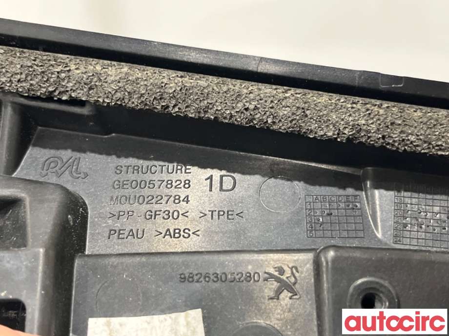 Spoiler bakluke til Peugeot 2008 2019-->> (Type II)  (PEUGEOT|98263052XY||9826305280)