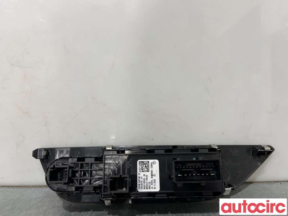 Bryter ruteheis til Peugeot 2008 2019-->> (Type II)  (PEUGEOT|98421760ZD|10519772-01)