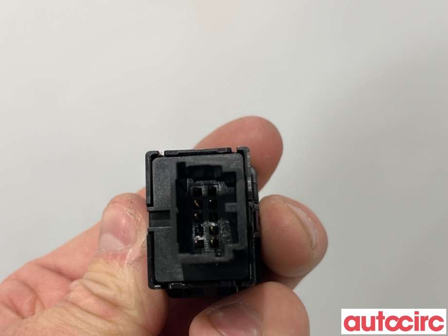 Bryter diverse til Nissan Leaf 2011-2017 (Type I)  (NISSAN|251B53NF0A|)