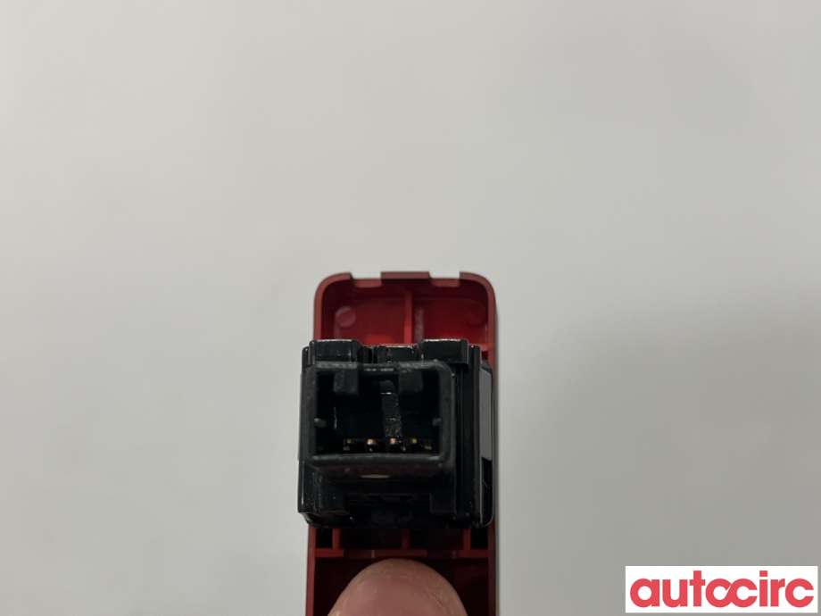 Bryter nødblink til Nissan Leaf 2011-2017 (Type I)  (NISSAN|252903NA0A|)