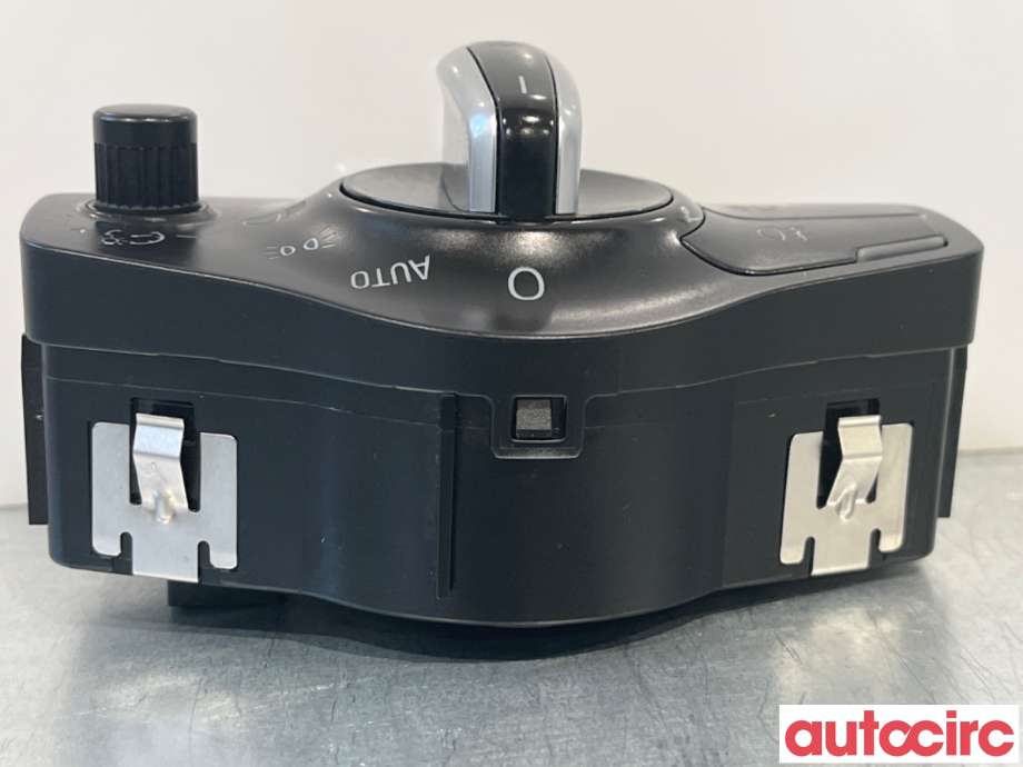 Bryter lys til Audi A5 2007-2016 (Type I)  (AUDI|8K0941531AS|74850-135)