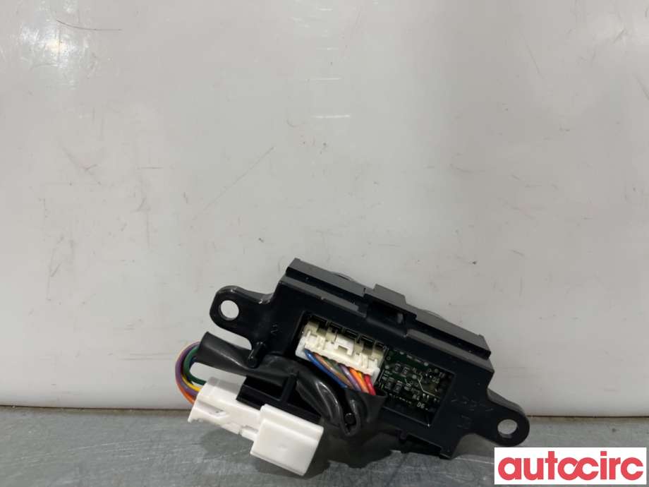 Diverse deler til Nissan Leaf 2011-2017 (Type I)  (NISSAN|969403NF1B|)