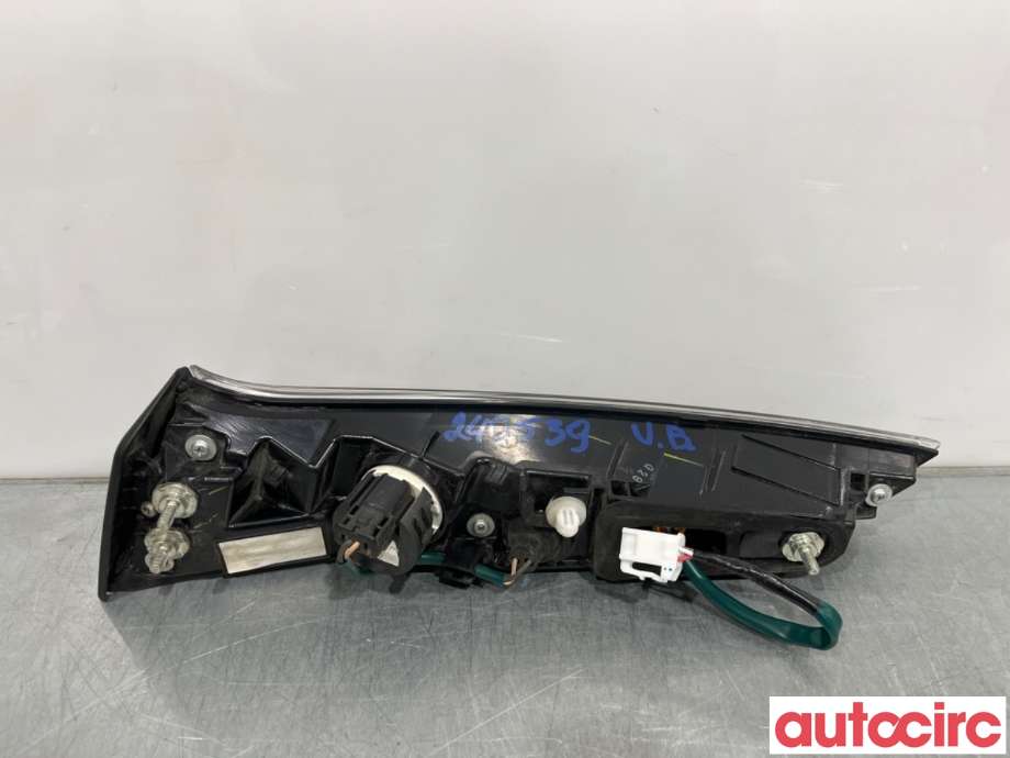 Baklykt venstre indre til Toyota Corolla 2019-->>  (TOYOTA|8159102770|)