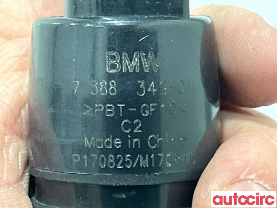Spylerpumpe foran til BMW i3 2013-2022  (BMW|67127388349||7388349)