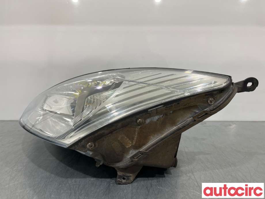 Frontlykt venstre halogen til Ford Focus 1998-2004 (Type I)  (FORD|1152094||1M51-13006-EA)