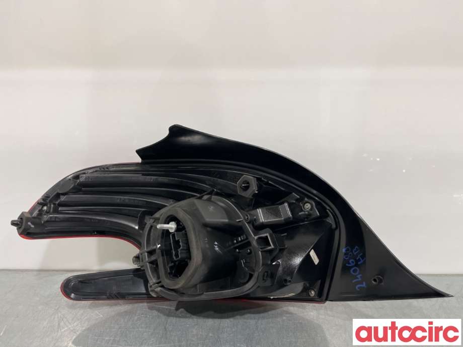 Baklykt høyre til Peugeot 208 2012-2019 (Type I)  (PEUGEOT|9810430580||9825601180)