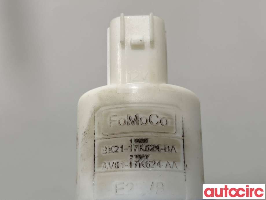 Spylerpumpe foran til Ford C-Max 2015-2019 (Type II, Fase 2)  (FORD|1692412||AV61-17K624-AA)