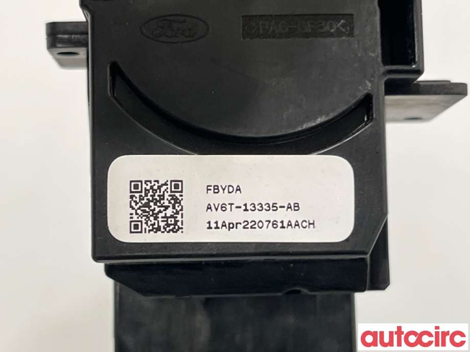 Bryter blink til Ford Focus 2011-2014 (Type III, Fase 1)  (FORD|1883869||AV6T-13335-AB)