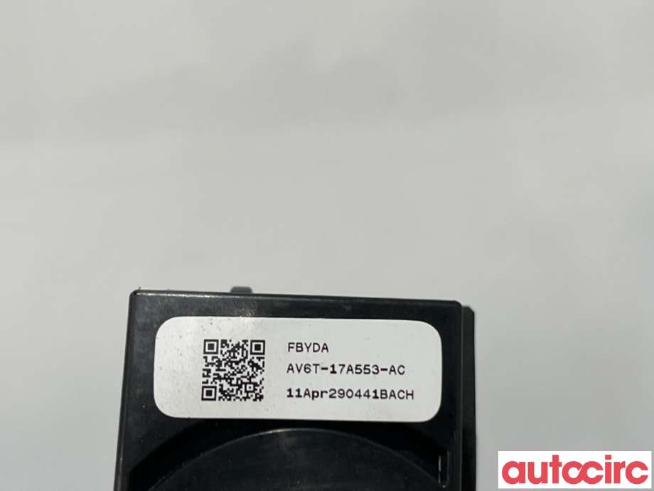 Bryter visker til Ford Focus 2011-2014 (Type III, Fase 1)  (FORD|1900224||AV6T-17A553-AC)