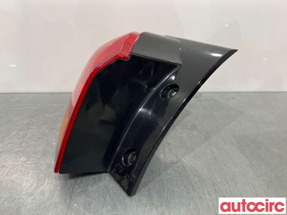 Baklykt venstre til Mitsubishi ASX 2010-2019  (MITSUBISHI|8330A689|)