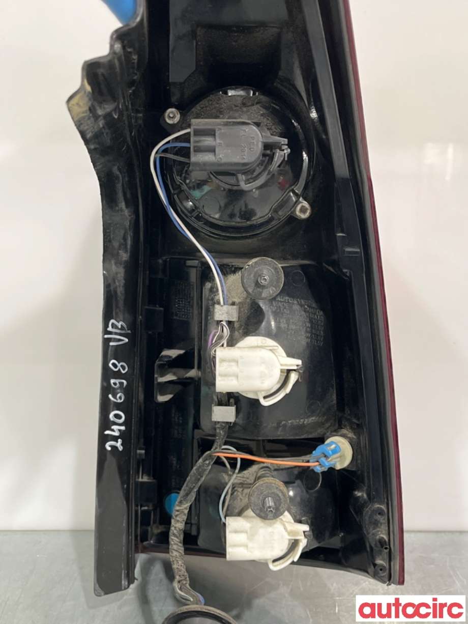 Baklykt venstre til Cadillac CTS 2003-2009  (CADILLAC|15930597|)
