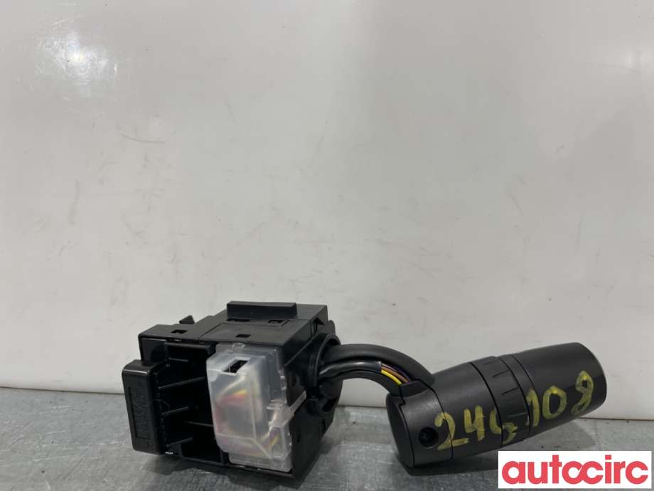 Bryter visker til Mazda 3 2013-2016 (Type III, Fase 1)  (MAZDA|KS04-66-128||KD47)