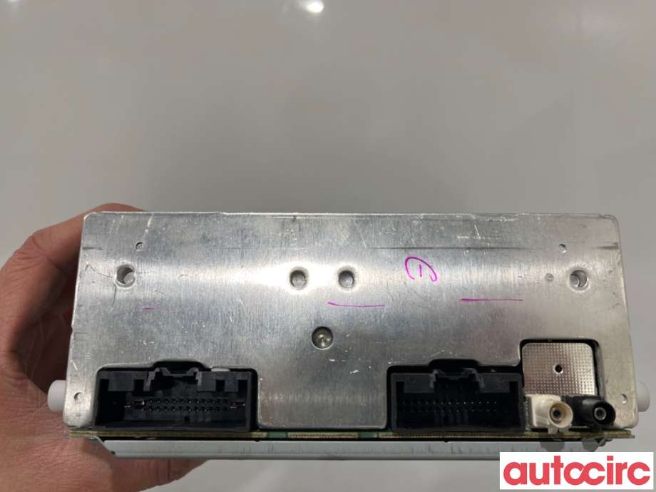 Bilstereo til Ford Fiesta 2013-2017 (Type VI, Fase 2)  (FORD|2277282||AM5T-18C815-XK)