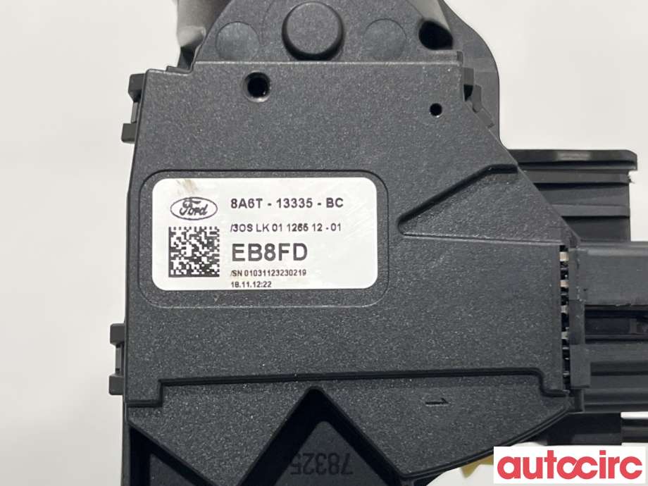 Bryter blink til Ford Fiesta 2013-2017 (Type VI, Fase 2)  (FORD|1682336||8A6T-13335-BC)