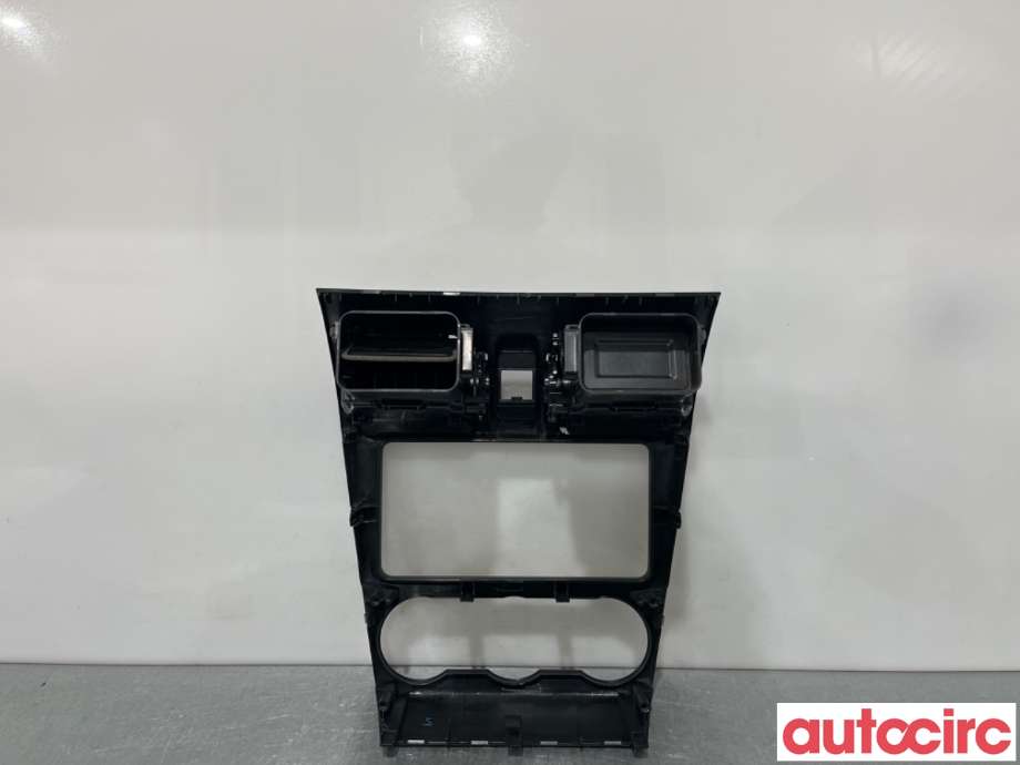 Innredning diverse til Subaru XV 2012-2017 (Type I)  (SUBARU|66065FJ010|)