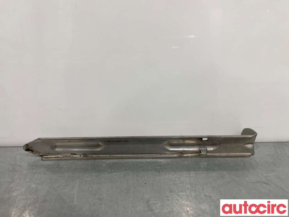 Frontlyktehus til Volvo V70 2007-2013 (Type III, Fase 1) (VOLVO|30678340|)