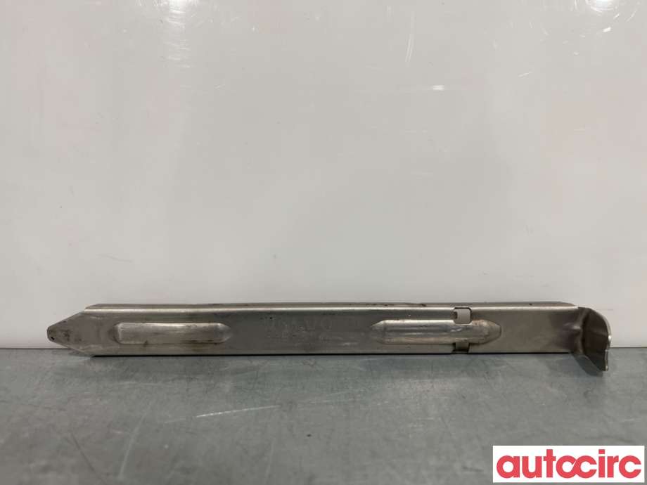 Frontlyktehus til Volvo V70, 2007-2013 (Type III, Fase 1)  (VOLVO|30678340)