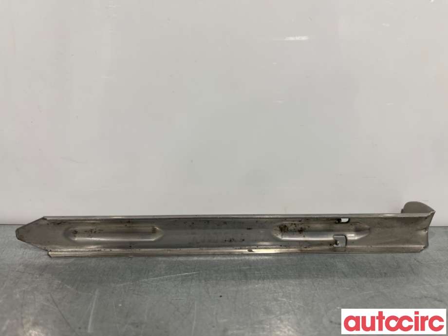Frontlyktehus til Volvo V70 2007-2013 (Type III, Fase 1) (VOLVO|30678340|)