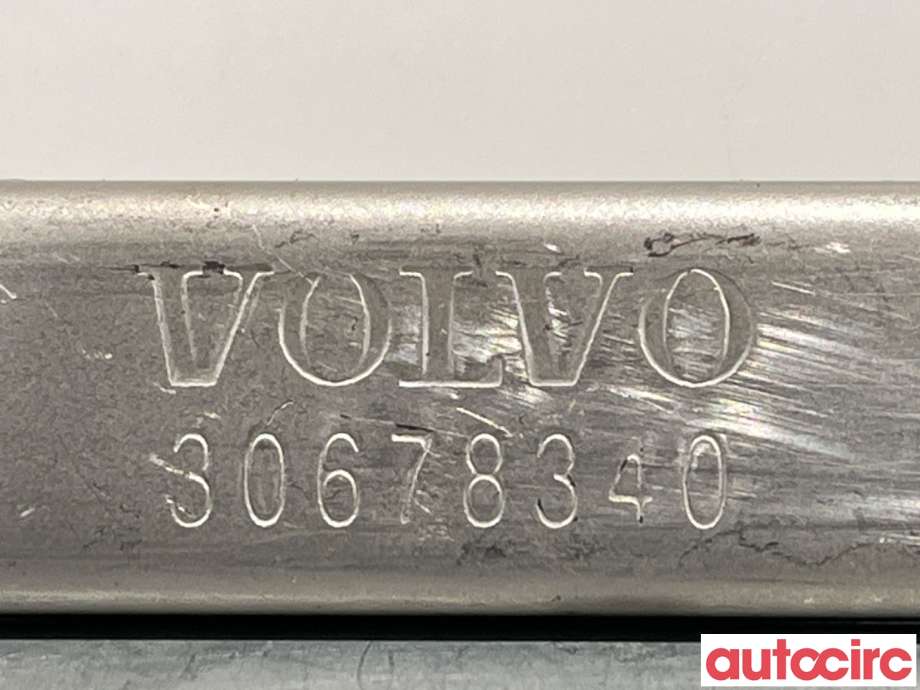 Frontlyktehus til Volvo V70 2007-2013 (Type III, Fase 1) (VOLVO|30678340|)