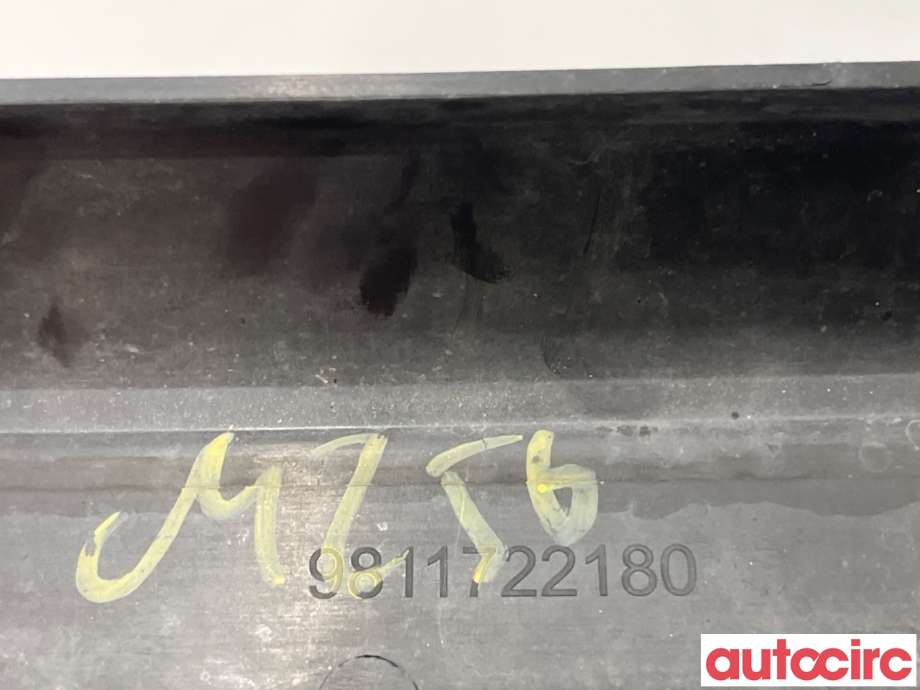 Grill midt til Peugeot 208 2012-2019 (Type I)  (PEUGEOT|9811722180|)