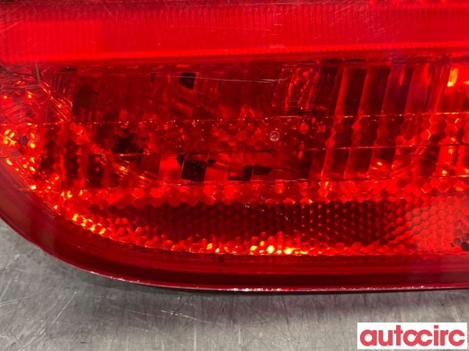 Baklykt høyre indre til BMW 3-Serie 2005-2011 (E90/E91/E92/E93) (E90/E91/E92/E93) (BMW|63217289434|)