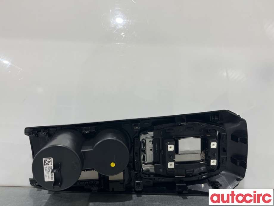 Diverse deler til Peugeot 208 2019-->> (Type II)  (PEUGEOT|98449696XU|)