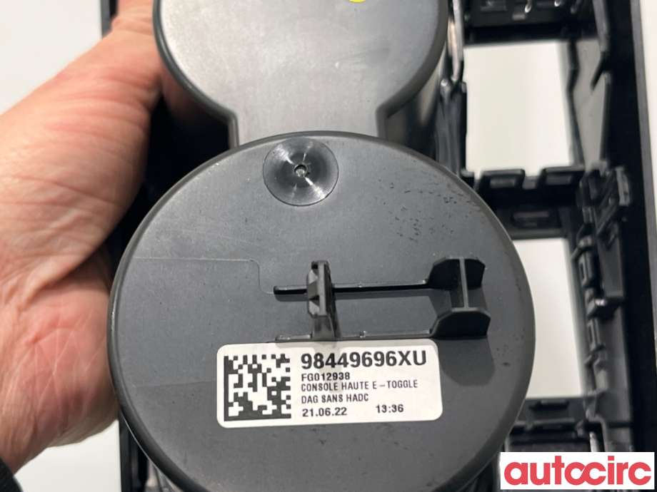 Diverse deler til Peugeot 208 2019-->> (Type II)  (PEUGEOT|98449696XU|)