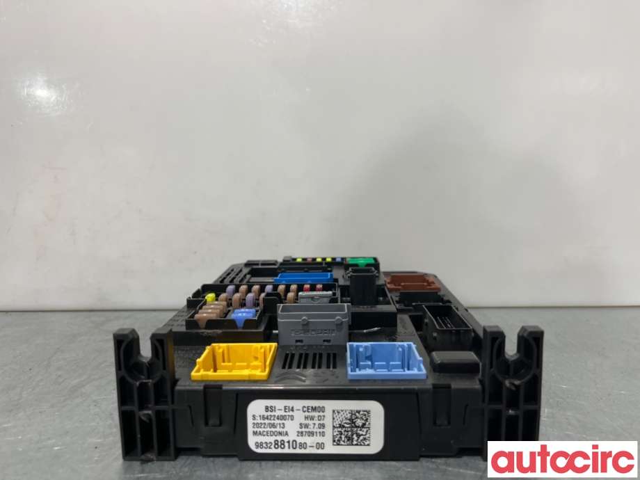 Sikringsboks til Peugeot 208 2019-->> (Type II)  (PEUGEOT|1681052480|28709110|9832881080)