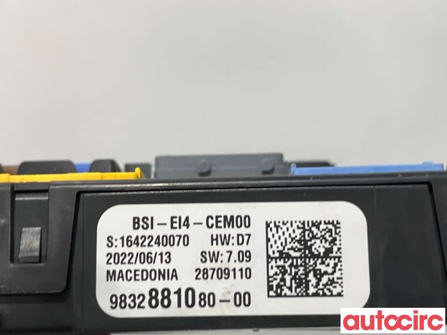 Sikringsboks til Peugeot 208 2019-->> (Type II)  (PEUGEOT|1681052480|28709110|9832881080)