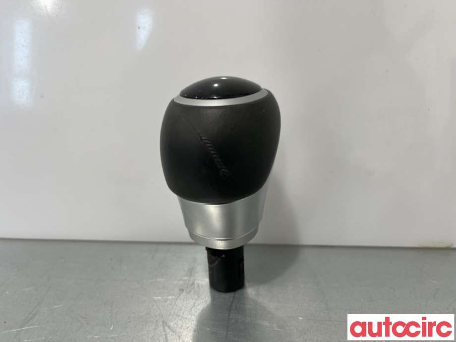Diverse deler til Hyundai i30, 2017-2020 (Type III)  (HYUNDAI|46720G3200TRY)