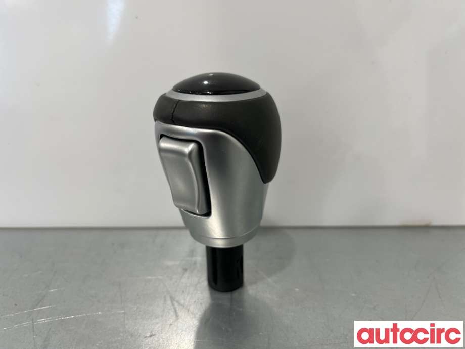 Diverse deler til Hyundai i30 2017-2020 (Type III)  (HYUNDAI|46720G3200TRY|)