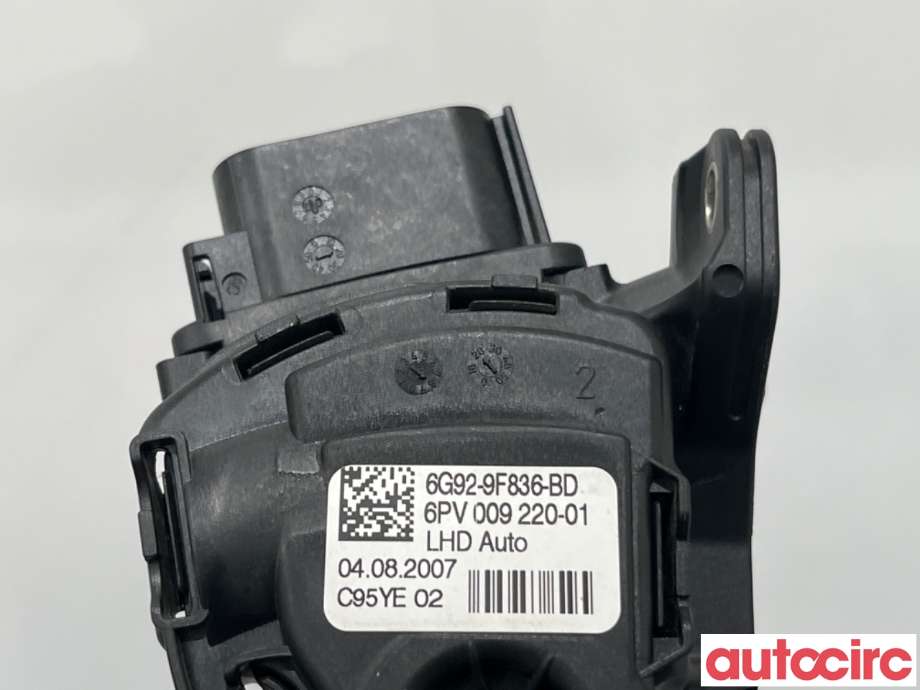 Pedal gass til Volvo XC70 2008-2013 (Type II, Fase 1)  (VOLVO|31329058|6PV009220-01|6G92-9F836-BD)