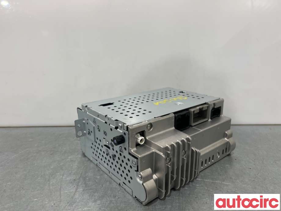 Bilstereo til Volvo XC70 2008-2013 (Type II, Fase 1)  (VOLVO|36050928|DY-1CDIVCTH|31260076)