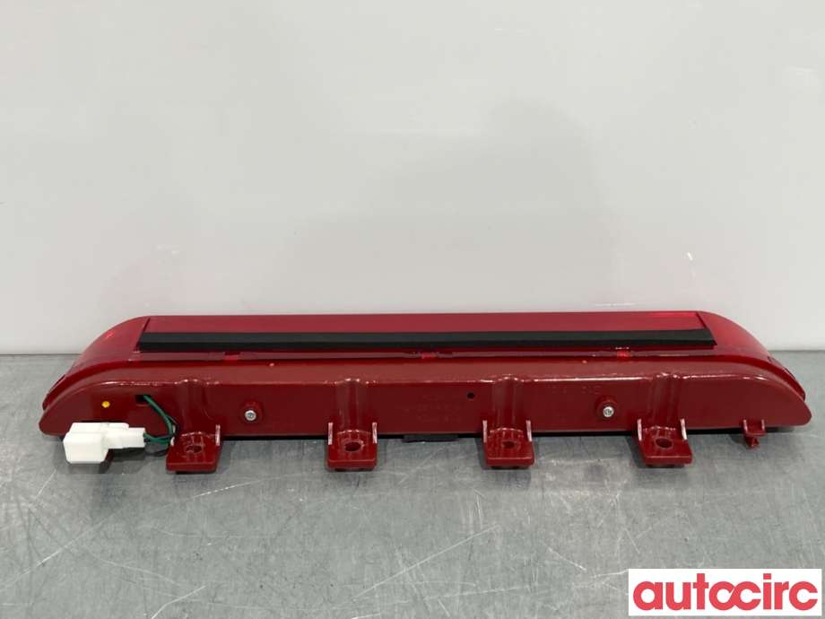 Baklykt bremselys bakrute til Kia Sportage 2010-2016 (Type III)  (KIA|927003W100)