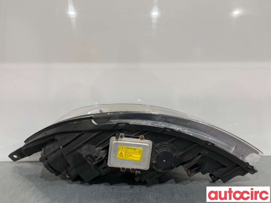 Frontlykt høyre xenon til Kia Sportage 2010-2016 (Type III)  (KIA|921023U111)