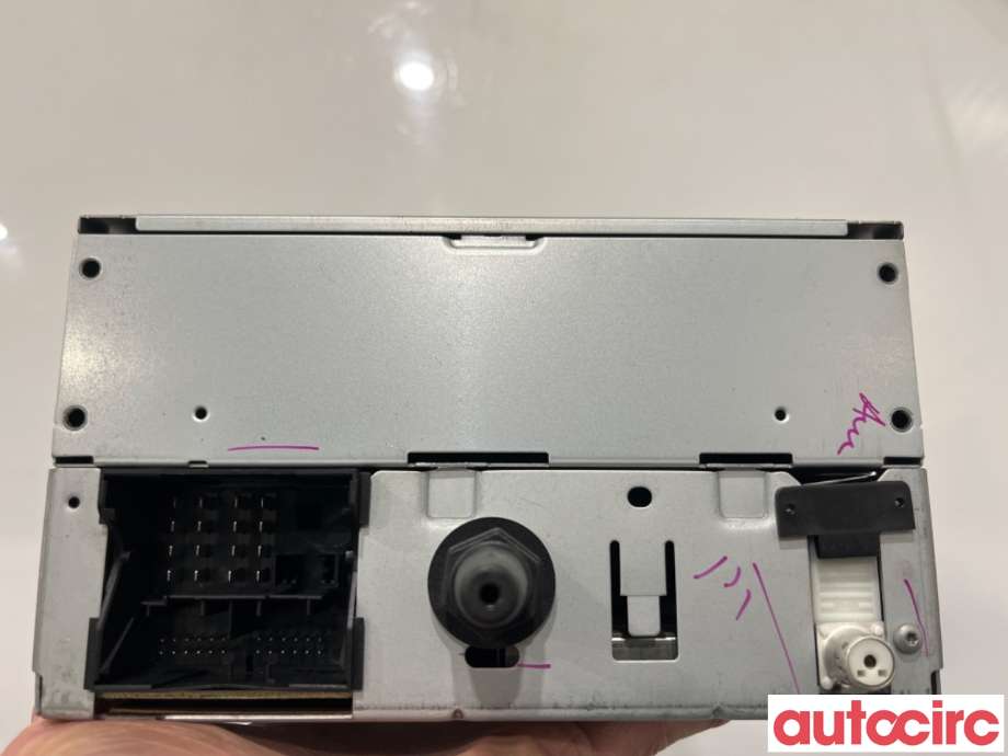 Bilstereo til Ford Kuga 2008-2012 (Type I)  (FORD|1830420|C394|8V4T-18C939-CG)